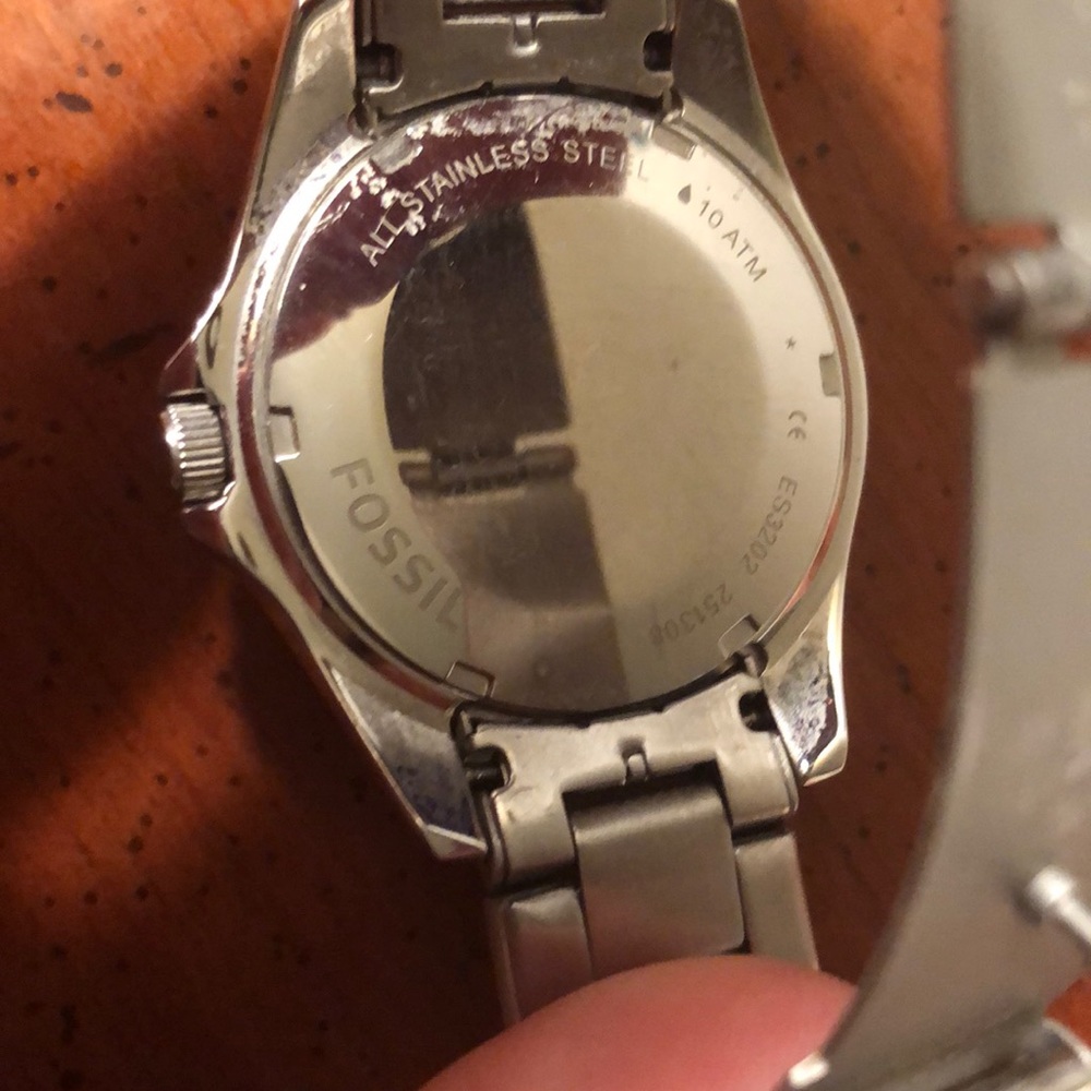 Fossil Watch - Picture 5 of 5